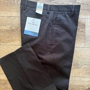 Dockers "The best Pressed " Straight Signature Khaki Size 33x30 black